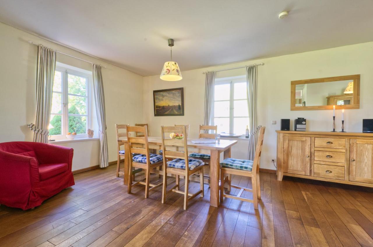 Reetdachhaus Mit Grossem Garten Und Kamin Marlow Bagian luar foto